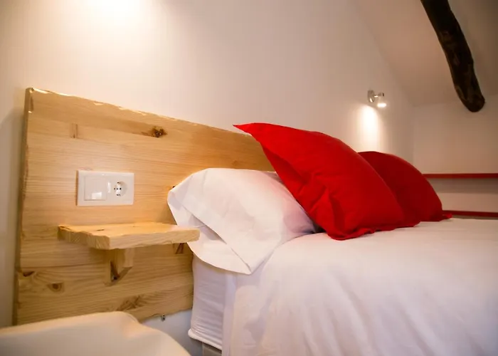 Apartamentos Turisticos La Casa Vieja